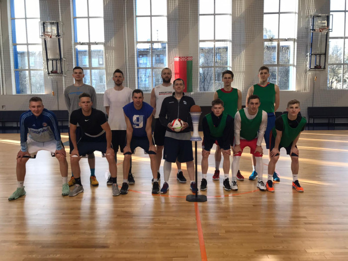 І зноў не баскетол